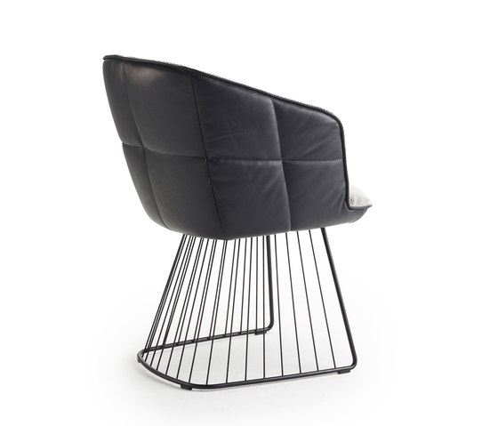 Marla | Armchair High with harp frame | Chairs | FREIFRAU MANUFAKTUR