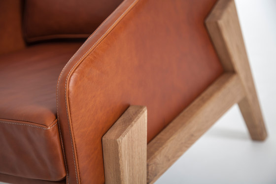 Cooper | Tub Chair Leather | Fauteuils | Liqui Contracts