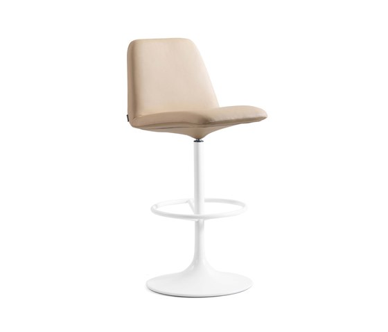 Vinga BS | Bar stools | Johanson Design