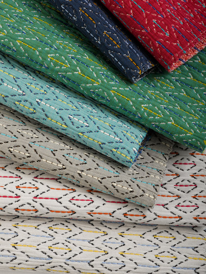 Running Stitch Through Pollack | Tissus d'ameublement | Bella-Dura® Fabrics