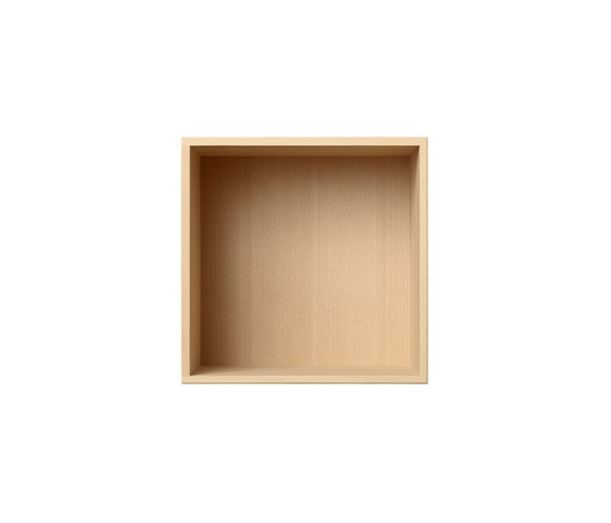 Bookcase Solid Beech Quarter-Size M30 | Étagères | ATBO Furniture A/S