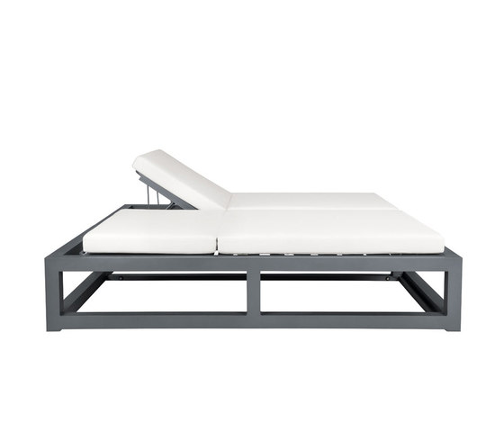 DUO BACKLESS DAYBED SQUARE | Tumbonas | JANUS et Cie