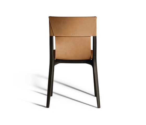 Isadora | Chairs | Poltrona Frau