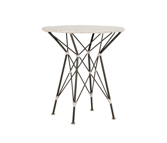 WHISK RATTAN WOVEN TOP SIDE TABLE ROUND 52 | Tables d'appoint | JANUS et Cie