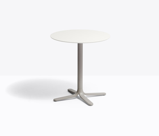 Fluxo 5465 | Standing tables | PEDRALI