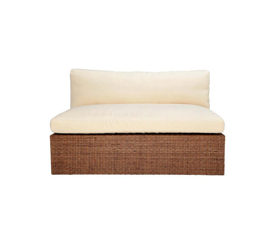 SEE! RATTAN CLOSED MODULE CENTER X WIDE | Modular seating elements | JANUS et Cie