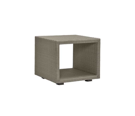 SEE! RATTAN OPEN CUBE SIDE TABLE 48 | Tables d'appoint | JANUS et Cie