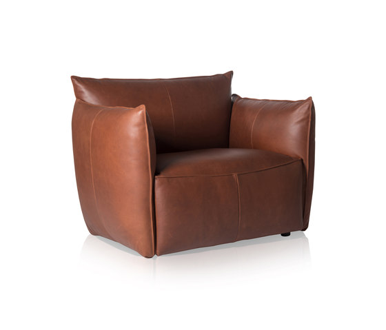 Vasa Loveseat with Low Arms | Armchairs | Jess