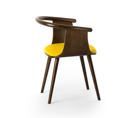 Yuumi Armchair by Bross | Chairs