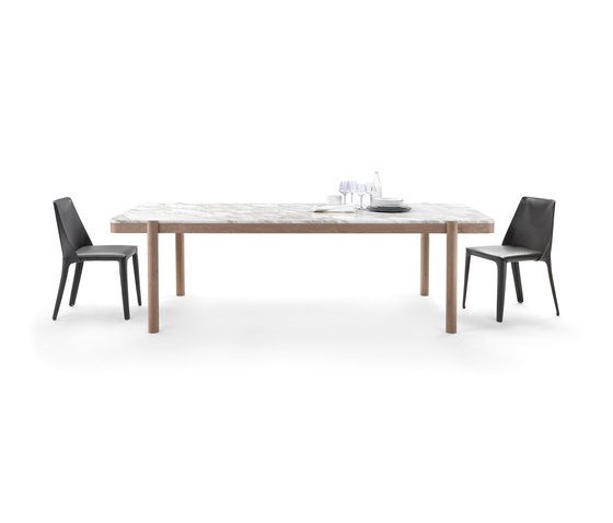 Gustav | Dining tables | Flexform