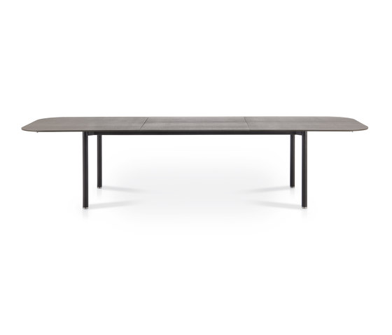 PIPER 030 extendable table | Dining tables | Roda