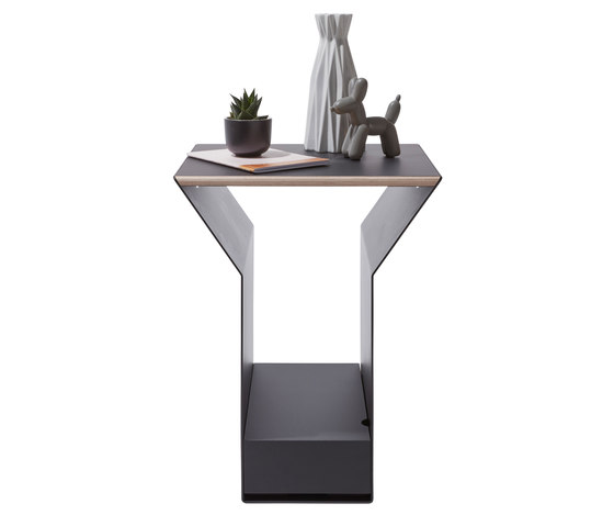 Ypps side table CPL black, metal | Mesas auxiliares | Müller small living