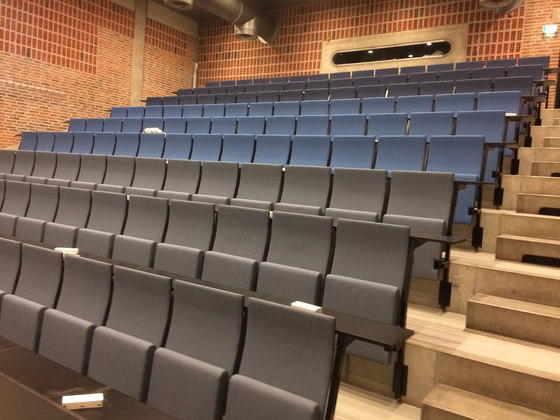 Edu | Auditorium seating | Hamari