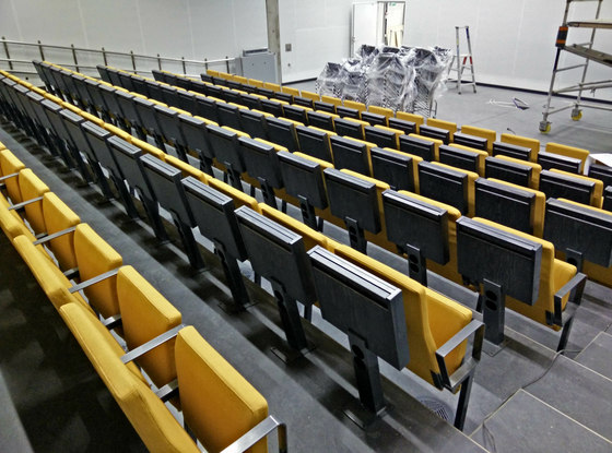 Form | Sedute auditorium | Hamari