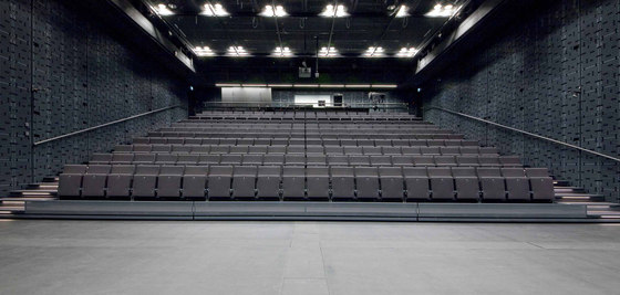 PrimoTelescopic | Sedute auditorium | Hamari
