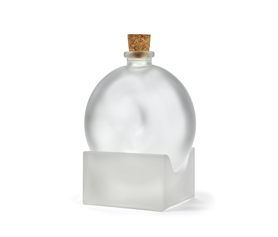 bottle of spices | transparent frosted | Sal & Pimienta | valerie_objects