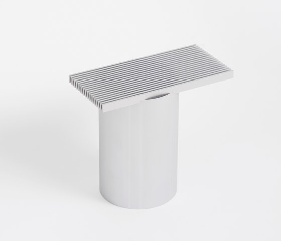Vent Table Aluminium | Side tables | tre product