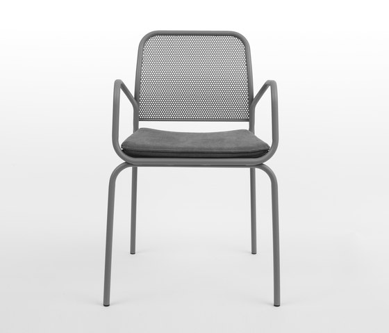 Nasz Chair Light Grey | Chairs | tre product