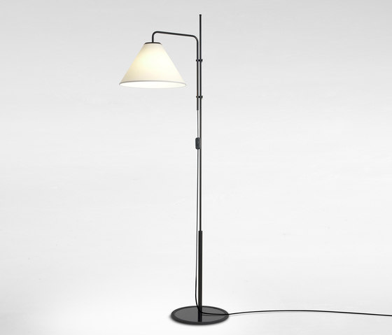 Funiculí Fabric White | Free-standing lights | Marset