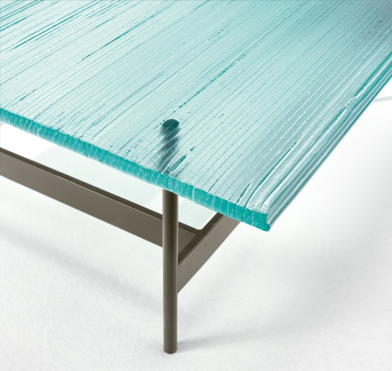 WAVES table basse | Tables d'appoint | Fiam Italia