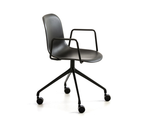 Máni Plastic AR-HO-4 | Chairs | Arrmet srl
