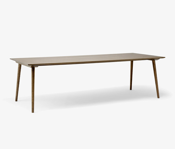 In Between SK6 Smoked Oiled Oak | Dining tables | &TRADITION
