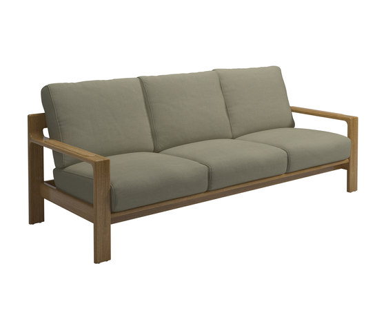 Loop 3-Seater Sofa | Divani | Gloster Furniture GmbH
