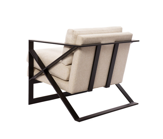 Exalto Lounge Chair | Poltrone | Powell & Bonnell