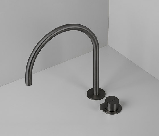 PB SET12 | Deck mounted basin mixer with swivel spout | Wash basin taps | COCOON
