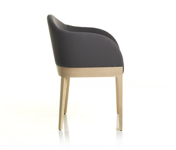 Agata Armchair | Chairs | ALMA Design