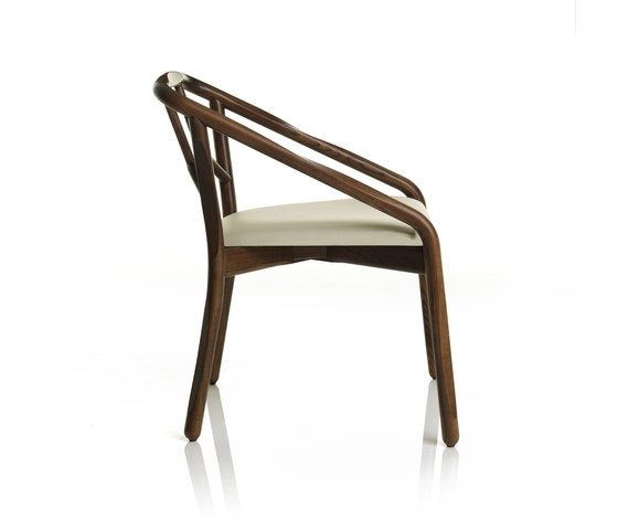 Marnie Armlehnstuhl | Stühle | ALMA Design