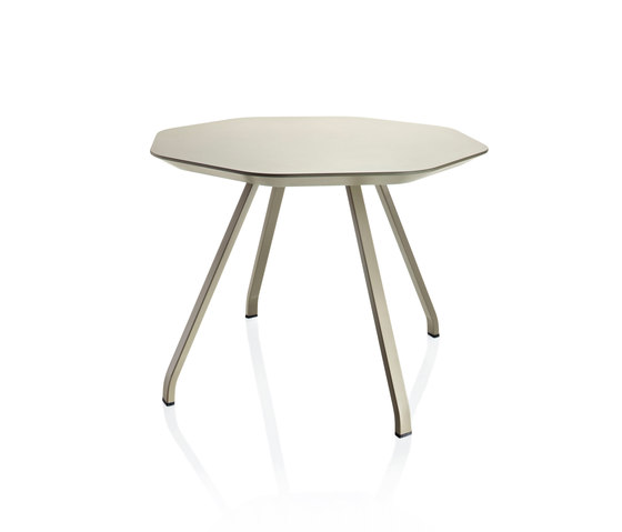 X Tisch | Couchtische | ALMA Design