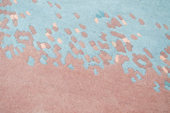 Carpet Aube, faded pink and blue | Rugs | Hartô