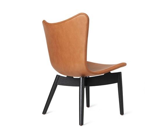 Shell Lounge Chair - Ultra Brandy - Black Oak | Armchairs | Mater