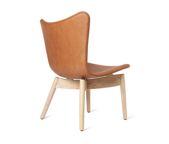 Shell Lounge Chair - Ultra Brandy - Mat Lacquered Oak | Armchairs | Mater