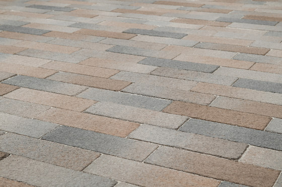 Spring Paveo beige | Concrete / cement flooring | Metten