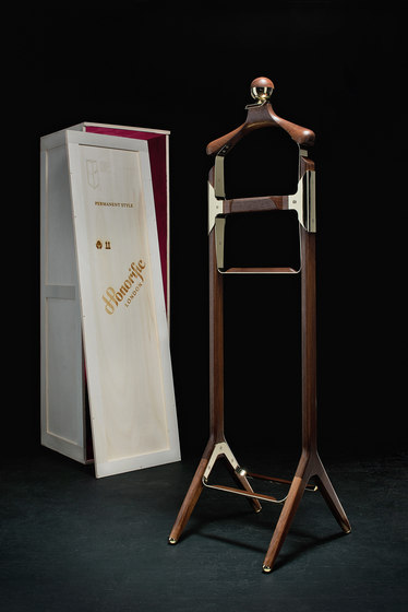 The Permanent Style Valet Stand | Clothes racks | Honorific