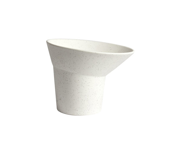 Vase Louison modele 4, col ouvert blanc mouchete | Vases | Hartô