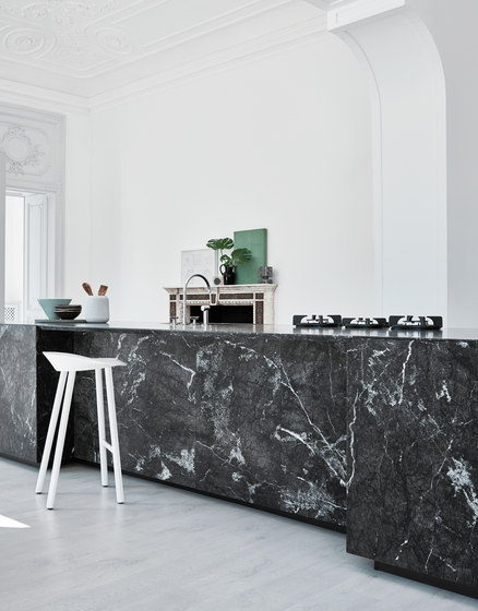 N_Elle | Unexpected Contrasts | Cucine parete | Cesar