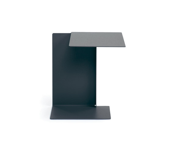 Diana B | Side tables | ClassiCon