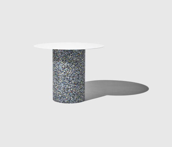 Confetti Round Table | Esstische | DesignByThem