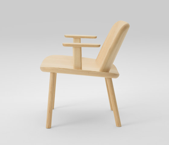 Fugu Lounge chair (with armrests) | Sessel | MARUNI