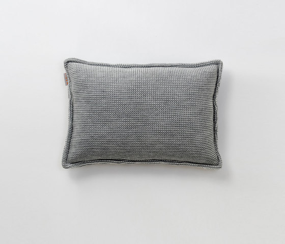 Site Soft | Checks outdoor cushion | Cojines | Warli