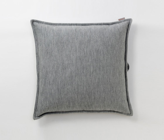 Site Soft | Stripes outdoor cushion | Kissen | Warli