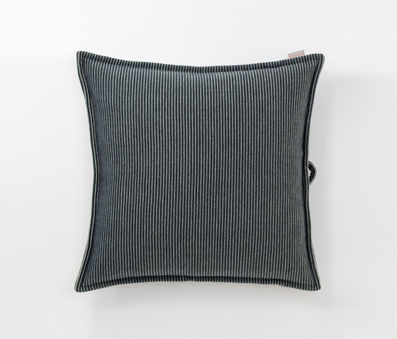 Site Soft | Stripes outdoor cushion | Cojines | Warli