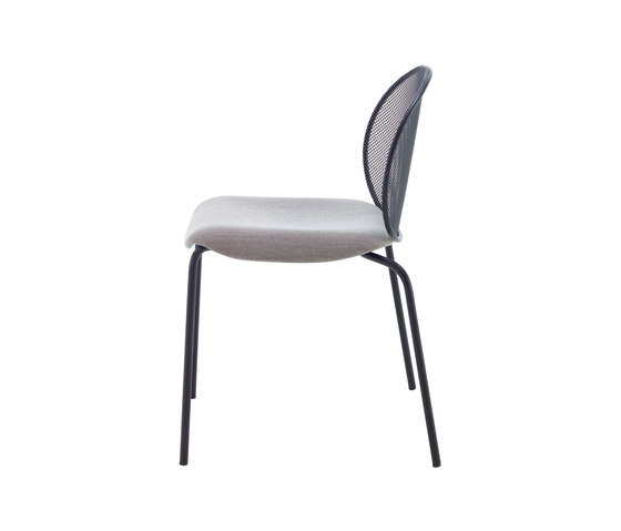 Unbeaumatin | Chair Indoor Black Lacquered Base | Chairs | Ligne Roset