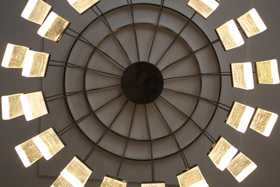 GRAND CRU chandelier  – ceiling light | Lámparas de suspensión | MASSIFCENTRAL