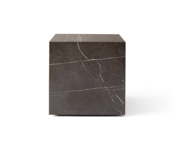 Plinth Cubic | Brown Grey | Mesas auxiliares | Audo Copenhagen