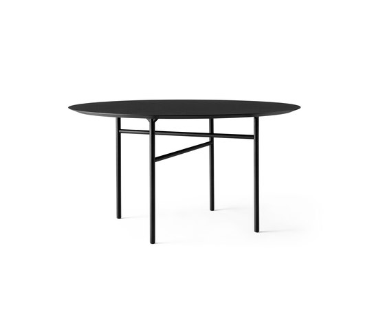 Snaregade Dining Table | Round Ø138 cm Black/ Charcoal | Tables de repas | Audo Copenhagen