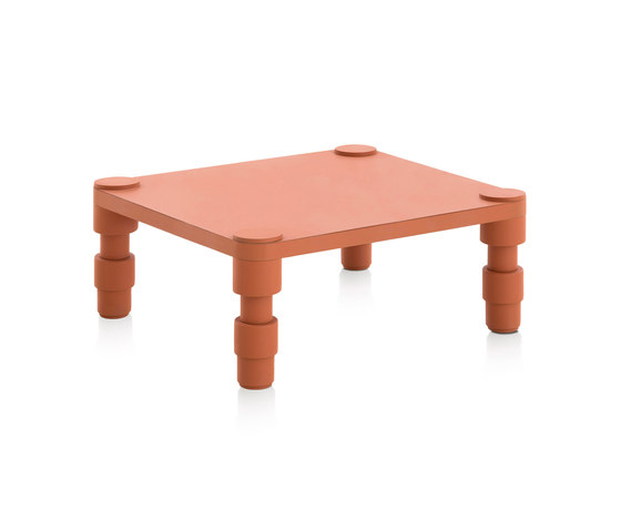 Garden Layers Big side table terracotta | Tables basses | GAN
